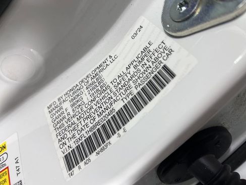 Certified 2024 Honda Civic Sport Touring image 36