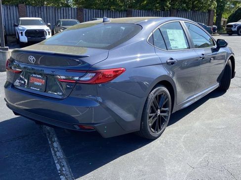 New 2026 Toyota Camry SE image 3