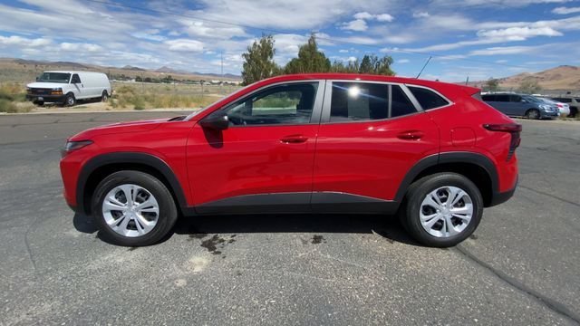 Certified 2026 Chevrolet Trax LS FWD image 5