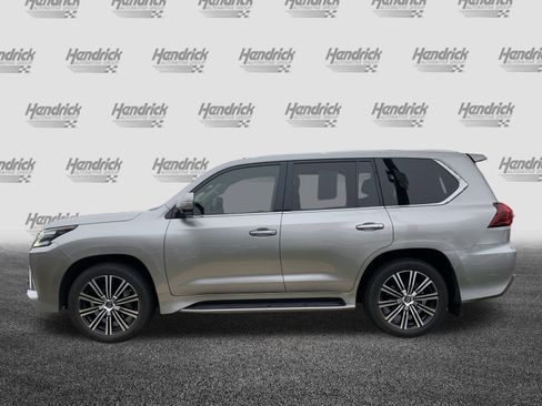 Used 2020 Lexus LX 570 4WD w/ Luxury Package image 7
