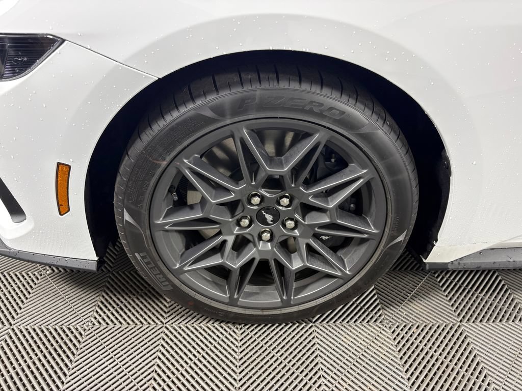 New 2026 Ford Mustang GT Premium w/ GT Performance Package RWD image 11