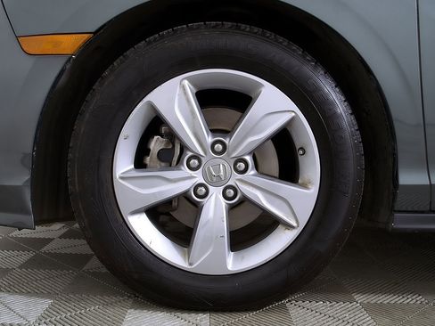 Used 2019 Honda Odyssey EX-L image 11