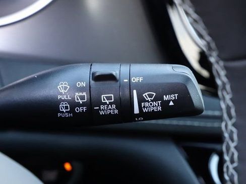 New 2026 Chrysler Pacifica Select w/ S Appearance Package image 38