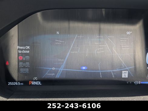 Used 2025 Ford Explorer Active w/ Active Comfort Package RWD image 15