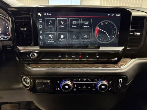 Used 2024 GMC Sierra 1500 SLE image 17