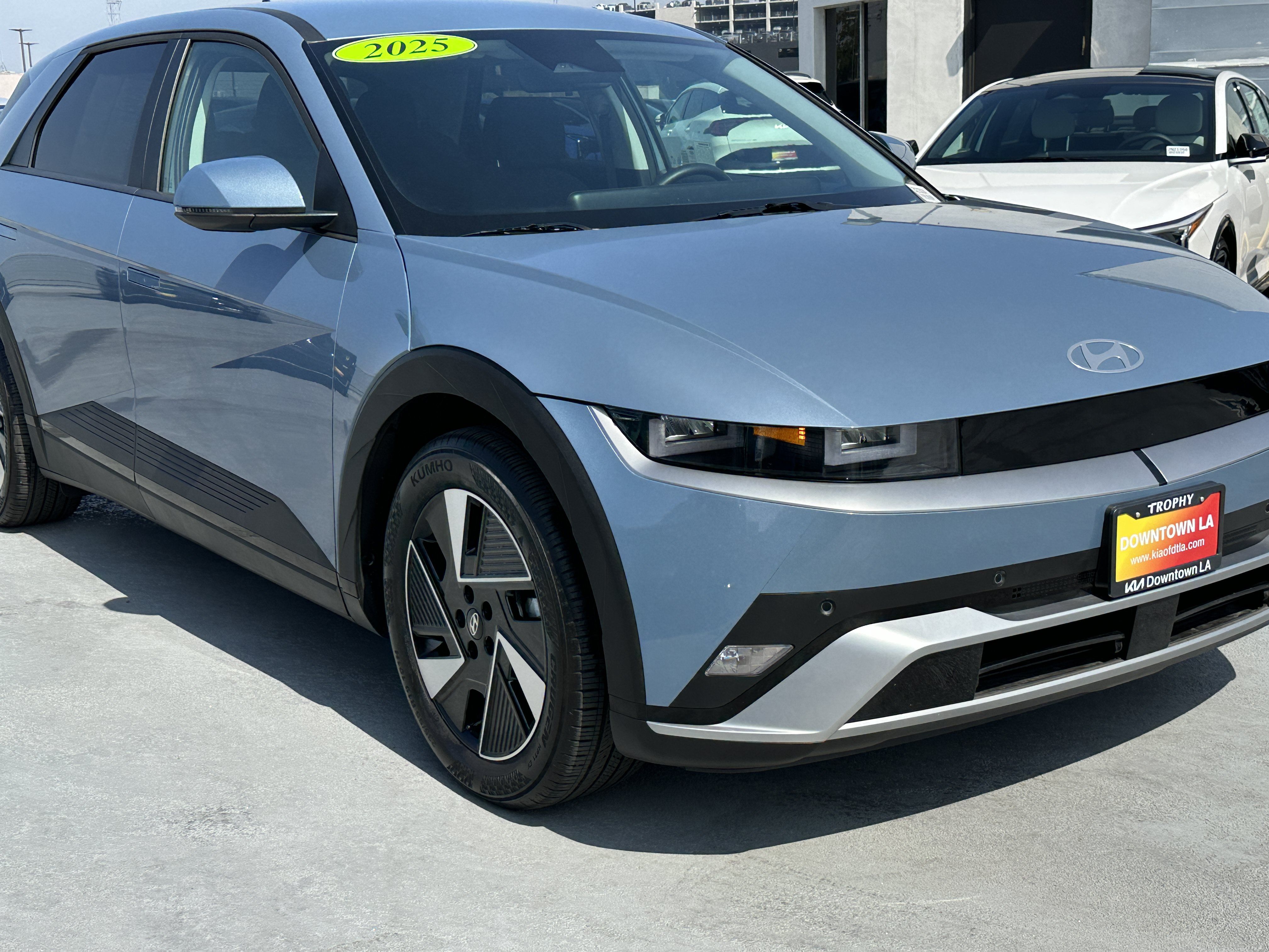 Used 2025 Hyundai Ioniq 5 SE RWD image 11