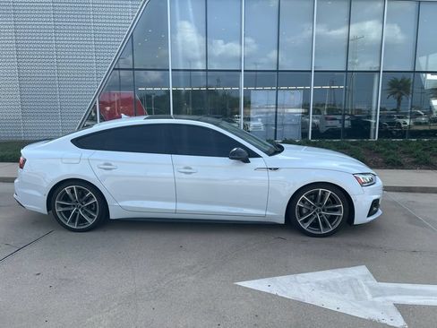 Used 2019 Audi A5 2.0T Prestige w/ Black Optic Plus Package AWD/4WD image 4