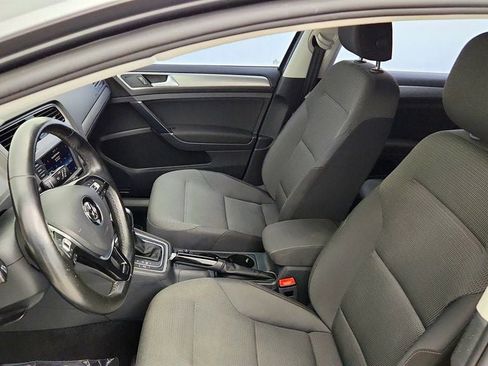 Used 2017 Volkswagen Golf S AWD/4WD image 19