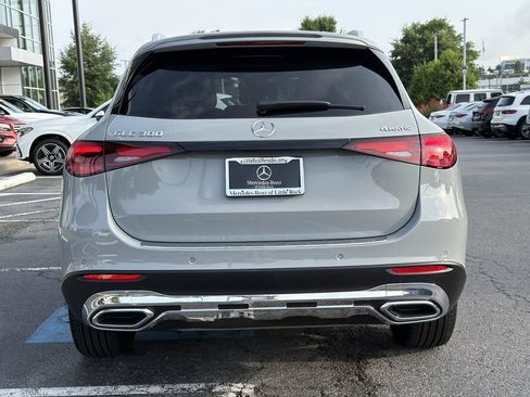 Certified 2026 Mercedes-Benz GLC 300 4MATIC image 4