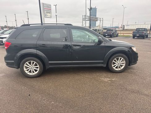 Used 2019 Dodge Journey SE w/ Premium Group image 10