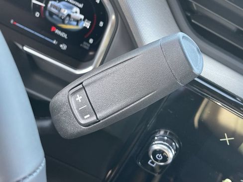 New 2026 GMC Sierra 2500 Denali w/ Technology Package AWD/4WD image 16