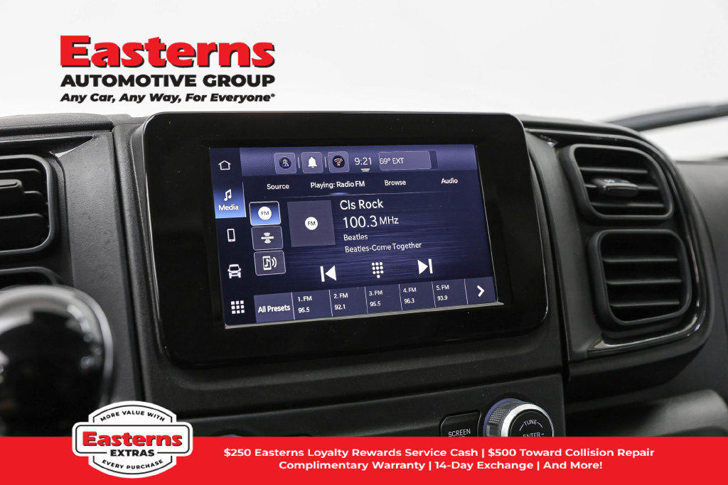 Used 2025 RAM ProMaster 2500 w/ Convenience Group FWD image 20