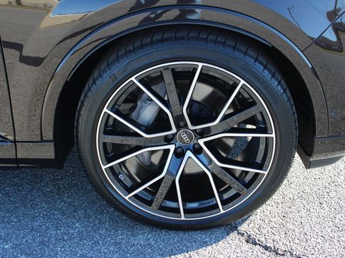 New 2025 Audi Q7 3.0T Prestige image 33