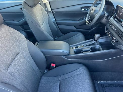 Certified 2025 Honda Accord LX image 16