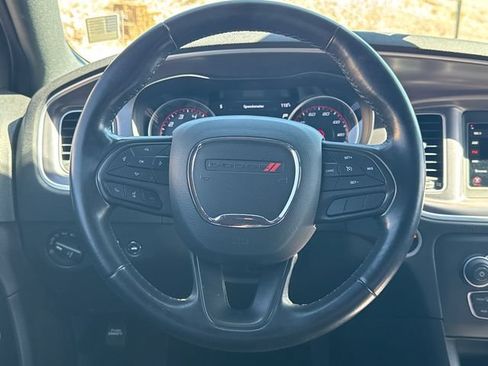 Used 2021 Dodge Charger SXT w/ Driver Convenience Group RWD image 14