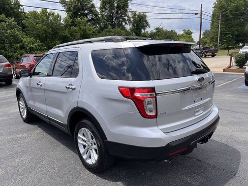 Used 2012 Ford Explorer XLT AWD/4WD image 7