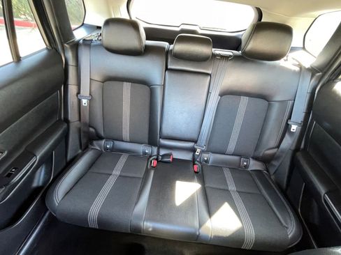 Used 2025 MAZDA CX-50 AWD 2.5 S w/ Premium Package image 40