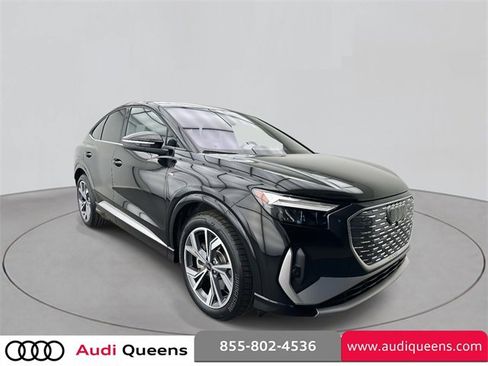 Used 2025 Audi Q4 e-tron Premium Plus w/ Premium Plus image 5