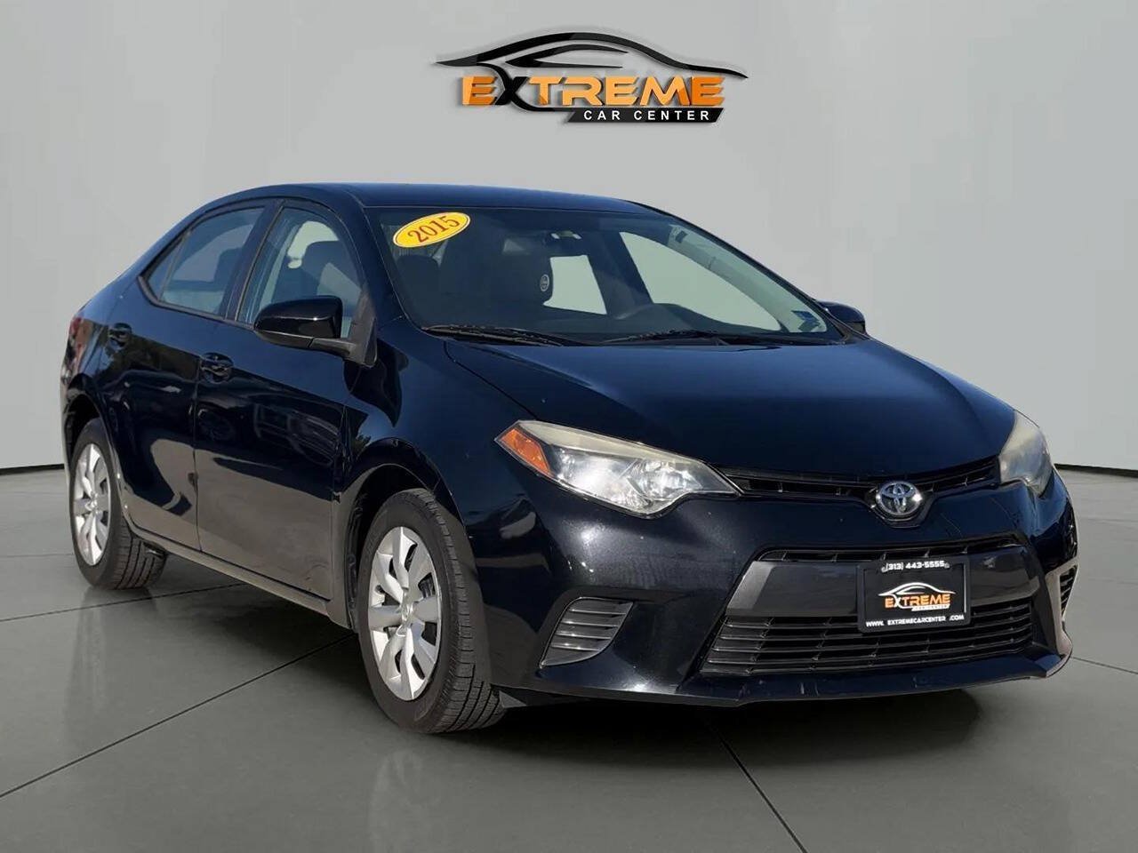 Used 2015 Toyota Corolla LE FWD image 8