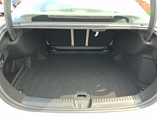 Used 2024 Mercedes-Benz E 350 4MATIC Sedan image 30