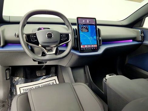 Used 2025 Volvo EX30 Ultra image 13