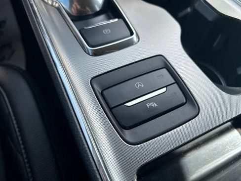 Used 2024 Ford Edge Titanium AWD/4WD image 47