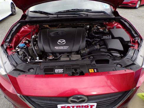 Used 2014 MAZDA MAZDA3 i Touring w/ Technology Package FWD image 41