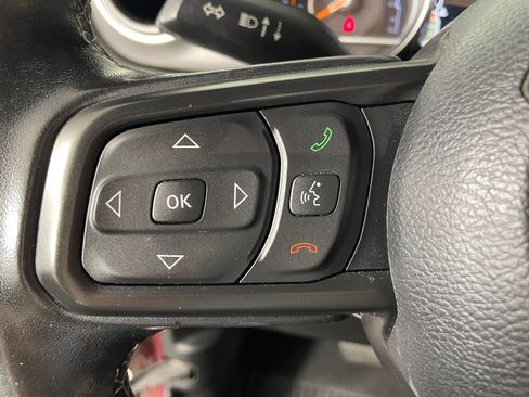 Used 2021 Jeep Wrangler Sport AWD/4WD image 13