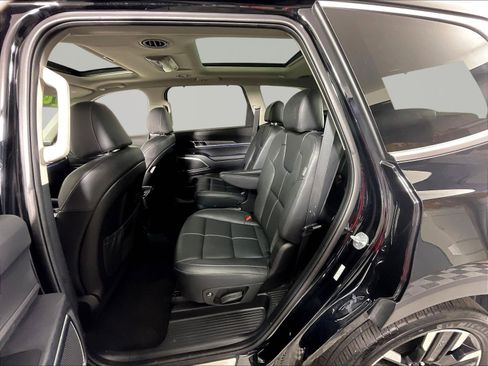 Used 2024 Kia Telluride SX AWD/4WD image 22