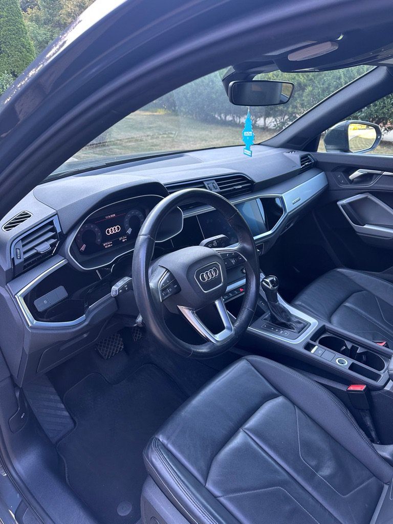 Used 2021 Audi Q3 2.0T Premium AWD/4WD image 11