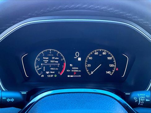 Used 2025 Honda Pilot EX-L image 26