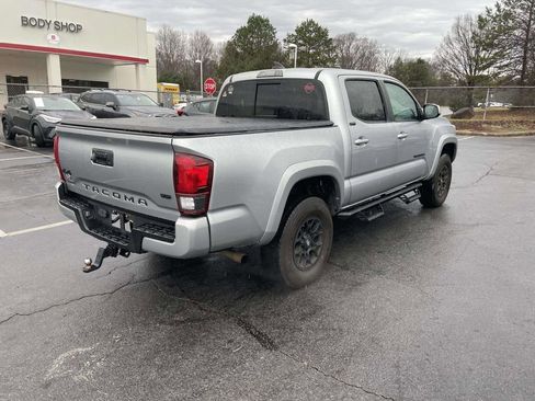 Used 2022 Toyota Tacoma SR5 image 10