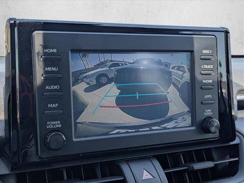 Used 2019 Toyota RAV4 XLE w/ Carpet Mat Package FWD image 13