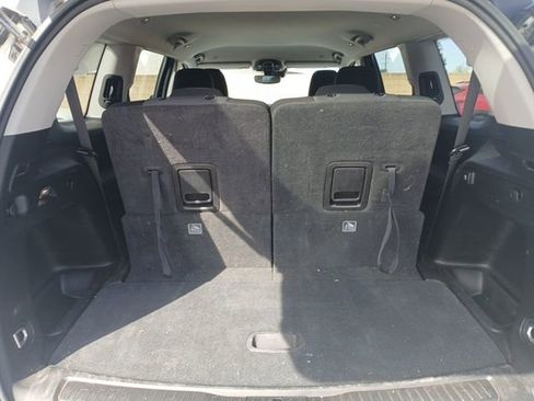 Used 2023 Jeep Grand Cherokee L Laredo image 7