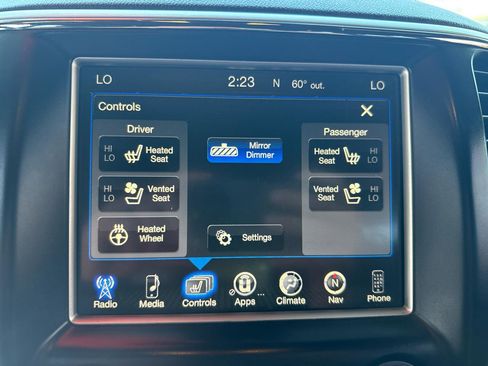 Used 2014 Jeep Grand Cherokee Overland w/ Advanced Technology Group AWD/4WD image 18