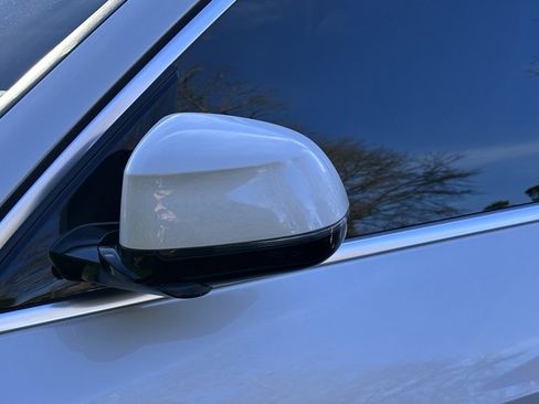 Used 2023 BMW X5 xDrive40i w/ Premium Package image 12