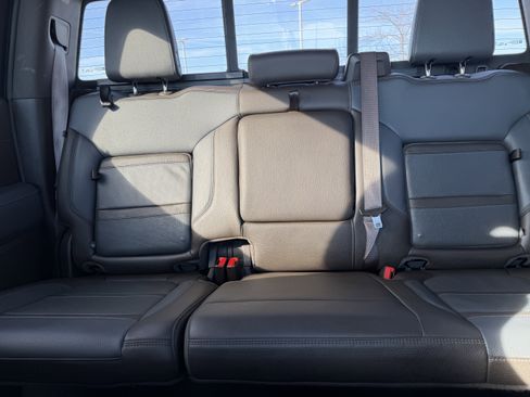 Used 2021 GMC Sierra 1500 Denali w/ Denali Ultimate Package image 13