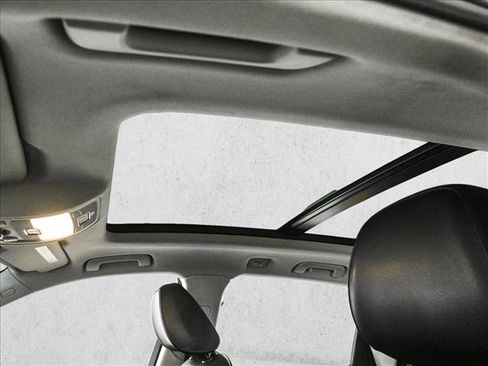 Used 2016 Audi Q5 2.0T Premium image 16