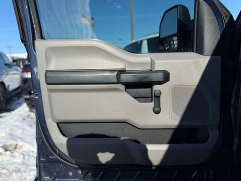 Certified 2019 Ford F250 XL w/ FX4 Off-Road Package image 9