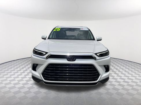 Certified 2025 Toyota Grand Highlander FWD image 2