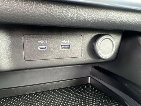Used 2023 Nissan Rogue SV w/ SV Premium Package AWD/4WD image 57