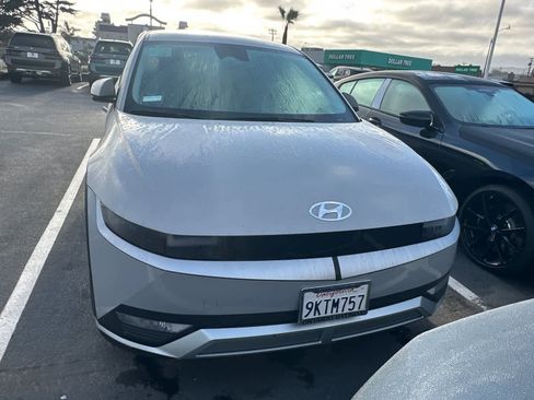 Used 2024 Hyundai Ioniq 5 SE image 6