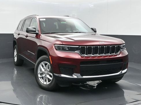 New 2025 Jeep Grand Cherokee L Laredo w/ Luxury Tech Group I image 2