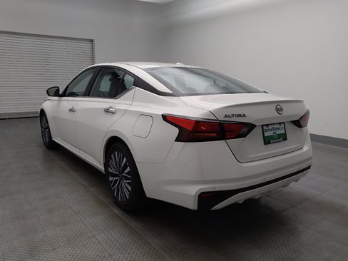 Used 2025 Nissan Altima 2.5 SV FWD image 5