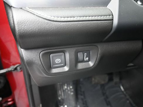 Used 2023 GMC Acadia SLT w/ Trailering Package AWD/4WD image 19