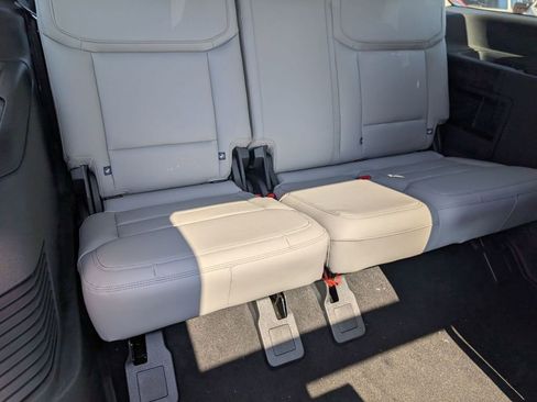 New 2026 Ford Expedition Active image 54