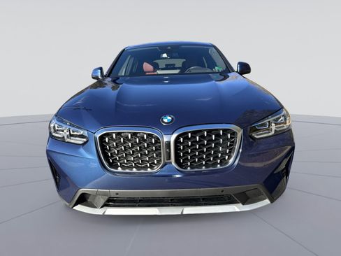 New 2025 BMW X4 xDrive30i w/ Premium Package image 4