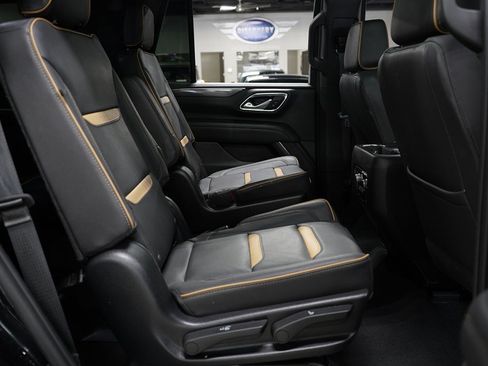 Used 2023 GMC Yukon AT4 AWD/4WD image 85