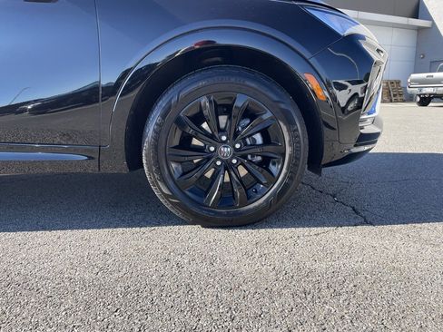 Used 2024 Buick Envista Sport Touring w/ Convenience I Package image 31