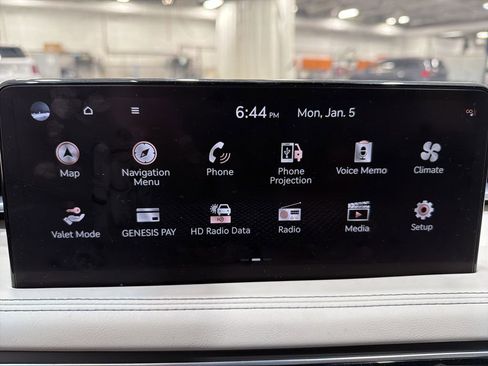 Used 2023 Genesis G70 2.0T w/ Sport Prestige Package image 13